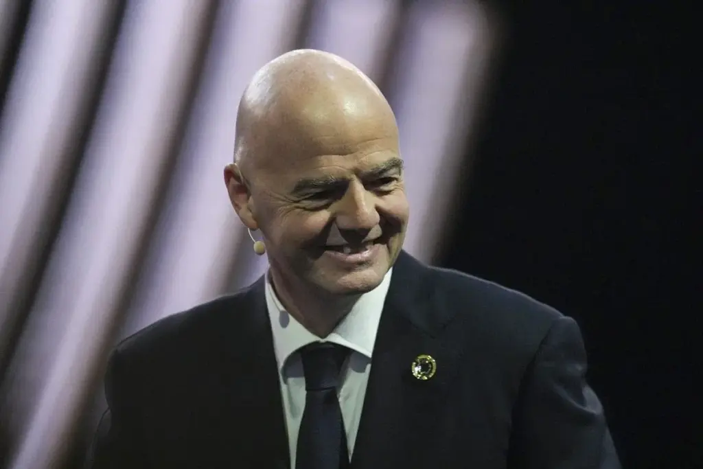 Απίστευτο: Η UEFA κατέβαλε εξαψήφιο ποσό σε γυναίκα που φέρεται να είχε σχέση με τον Ινφαντίνο!